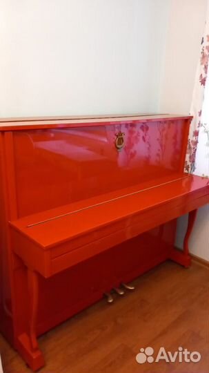 Пианино Рифей красное