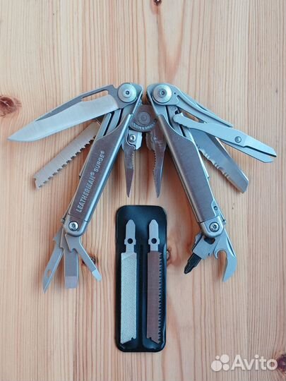 Мультитул Leatherman Surge
