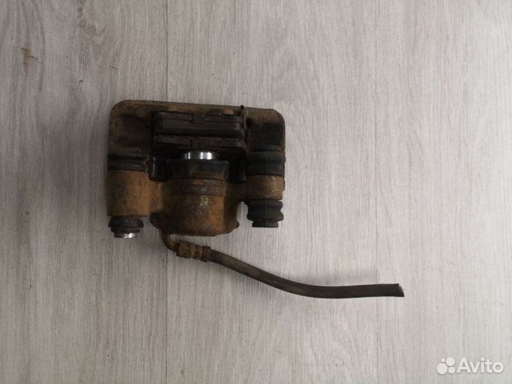 Суппорт задний правый Chery Tiggo T11