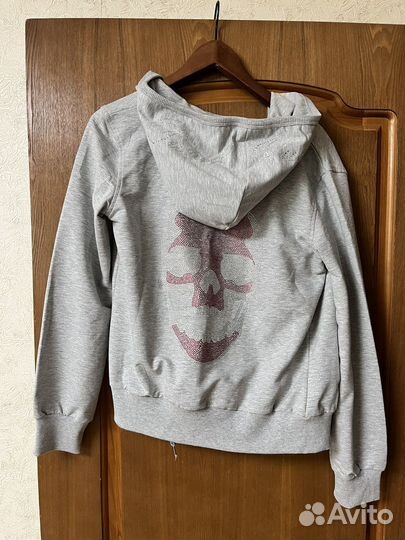 Костюм спортивный