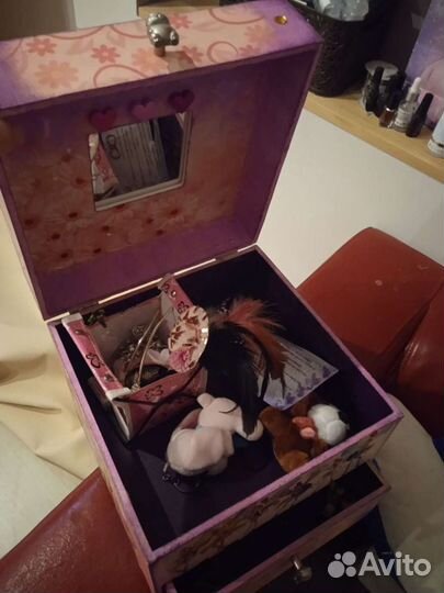 Шкатулка