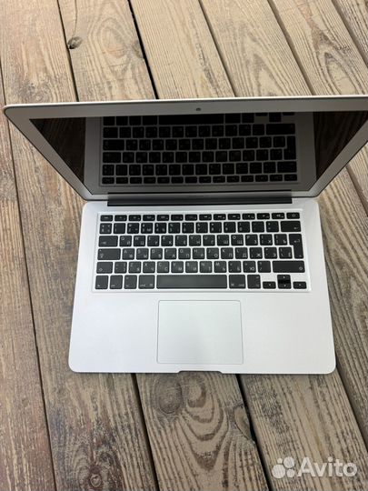 Apple MacBook Air 13 2015 core i5/8/128