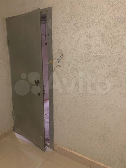 4-к. квартира, 142 м², 3/7 эт.