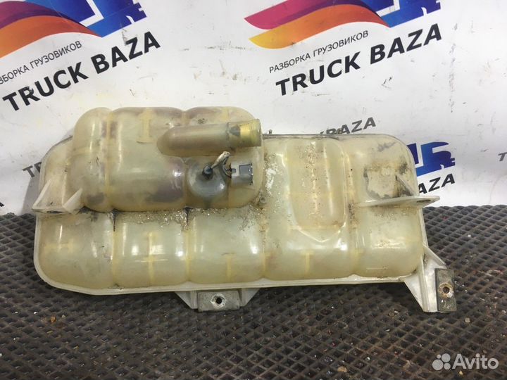 1674918 Бачок расширительный Volvo FM