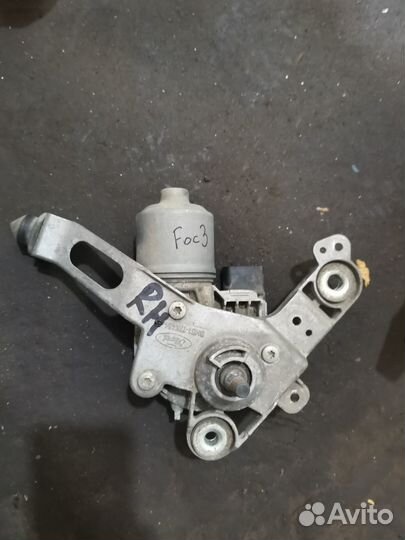 Мотор стеклоочистителя LH/RH Focus 3