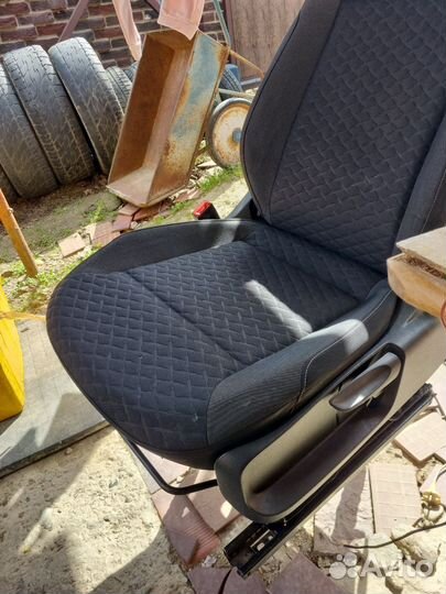Сиденье на volkswagen polo