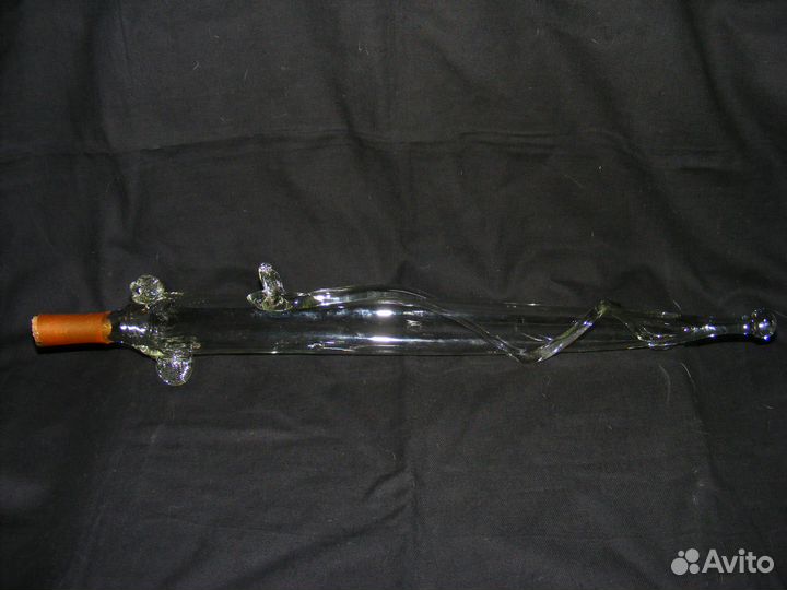 Бутылка стеклянная для вина (длина 52см)