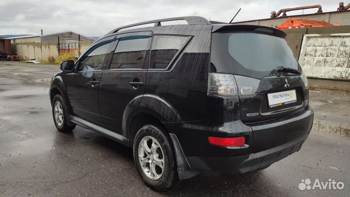 Mitsubishi Outlander 2.4 CVT, 2011, 187 900 км