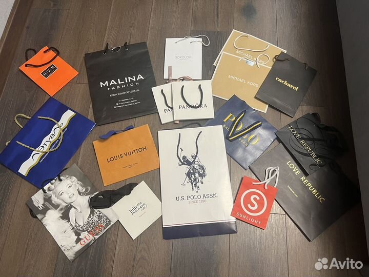 Фирменные бумажные пакеты