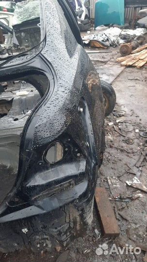 Крыло заднее правое Toyota Camry