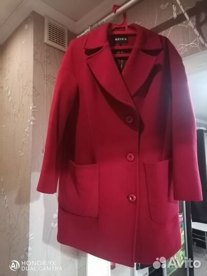 Пальто женское демисезонное размер 48-50