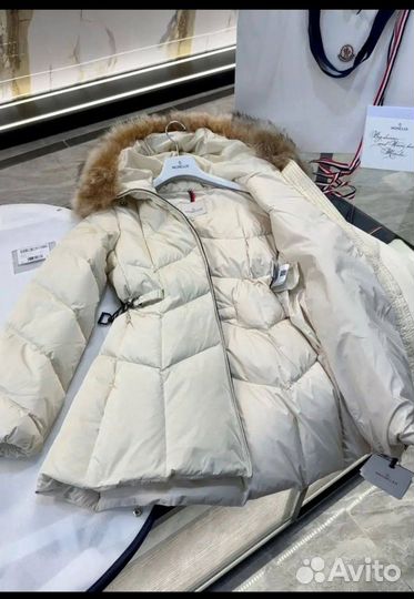 Пуховик Moncler Loriot женский