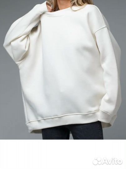 Свитшот женский оверсайз