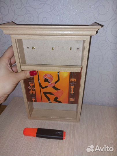 Ключница настенная