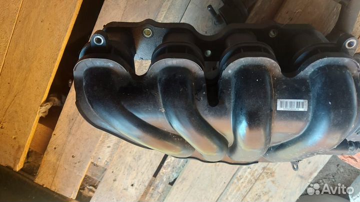 Впускной коллектор hyundai solaris 1