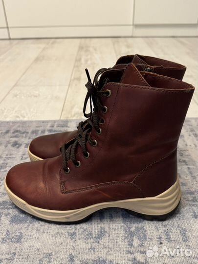 Ботинки женские утепленные 38 р