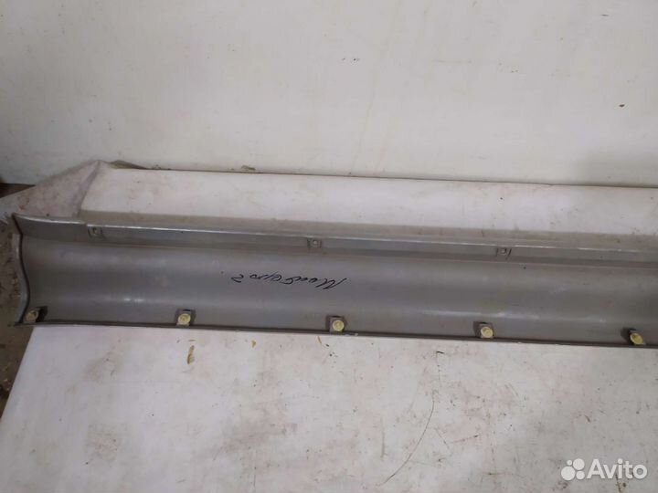 Накладка порога левая Монтеро 3 Паджеро