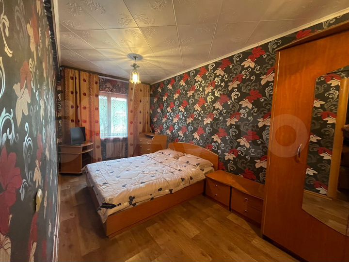 2-к. квартира, 49 м², 1/5 эт.