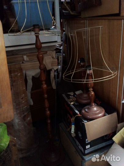 Разная старая мебель
