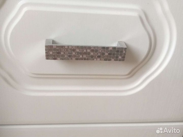 Мебельная фурнитура ручка