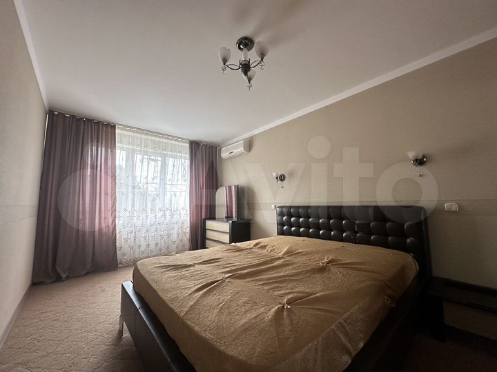 3-к. квартира, 120 м², 1/5 эт.