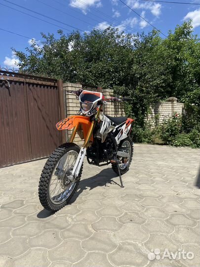 Продам эндуро 300
