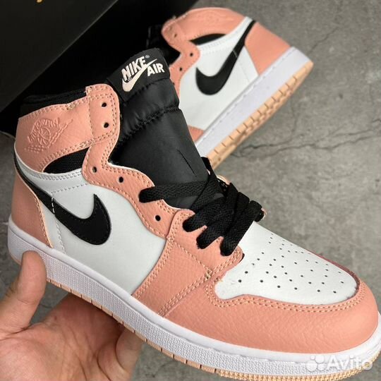 Кроссовки Air Jordan 1 Pink Quartz (36-40)