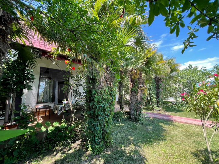 Коттедж 200 м² на участке 20 сот.