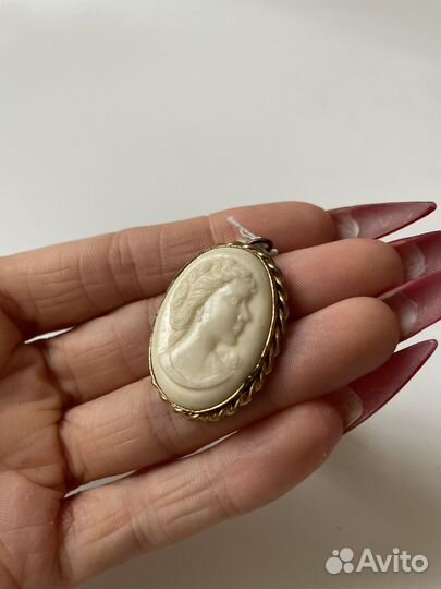 Брошь винтажная Европа арт. Б163