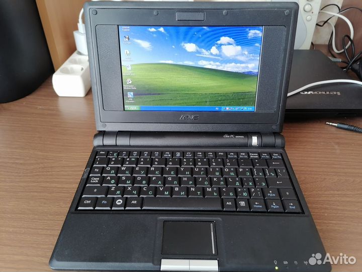 Нетбук asus