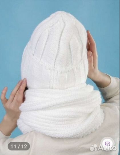 Новый комплект шапка и шарф