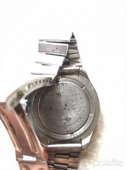 Часы командирские