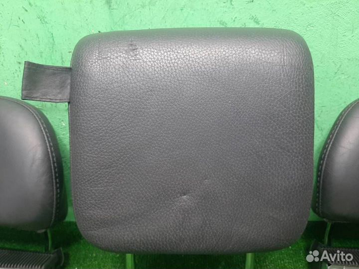 Подголовники задние Volvo XC90 2006