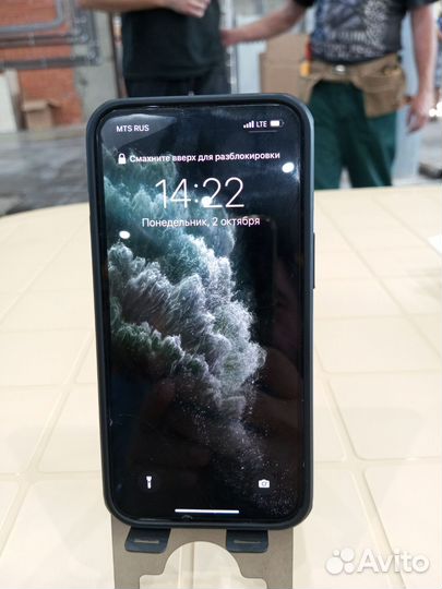 Подставка для iPhone