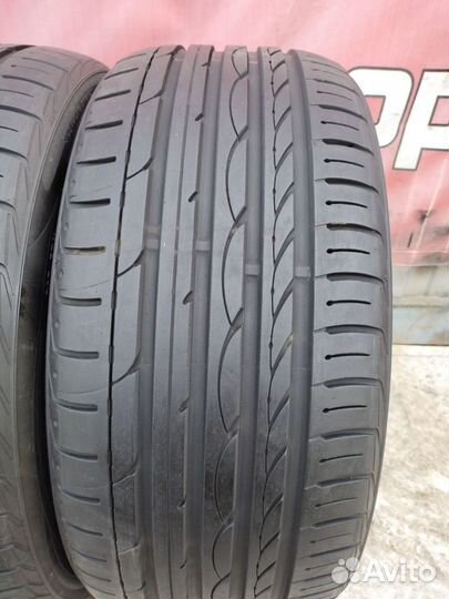 Yokohama Advan Sport V107 245/40 R20 и 275/35 R20