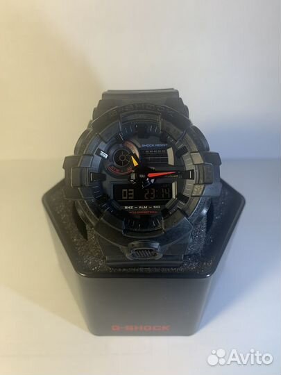 Часы Casio G-Shock GA-700BMC-1A