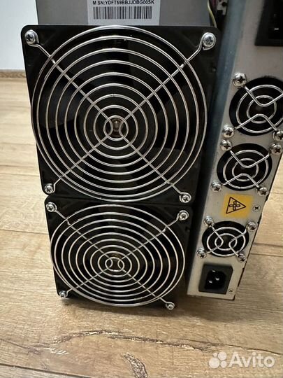 Asic Antminer T17+ 64Th идеал в одних руках