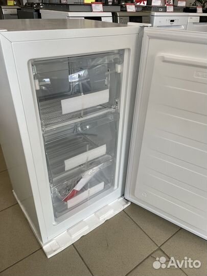 Морозильная камера Leran