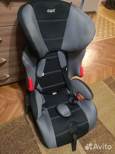 Детское автокресло 9 - 36 кг