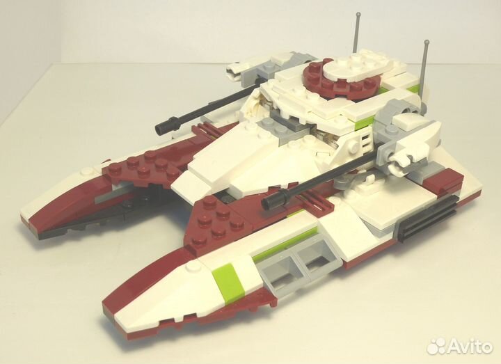 Набор Lego 75182 Боевой танк республики