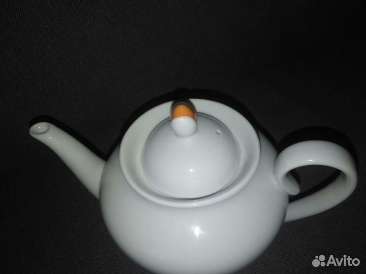 Чайный сервиз из 3 предметов 65 лет Победы.2010г