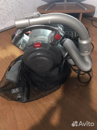 Автомобильный пылесос black decker+