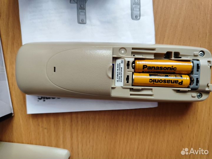 Радио телефон Panasonic KX-TG1611ru Dect