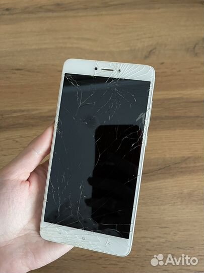 Xiaomi Redmi, 4 ГБ