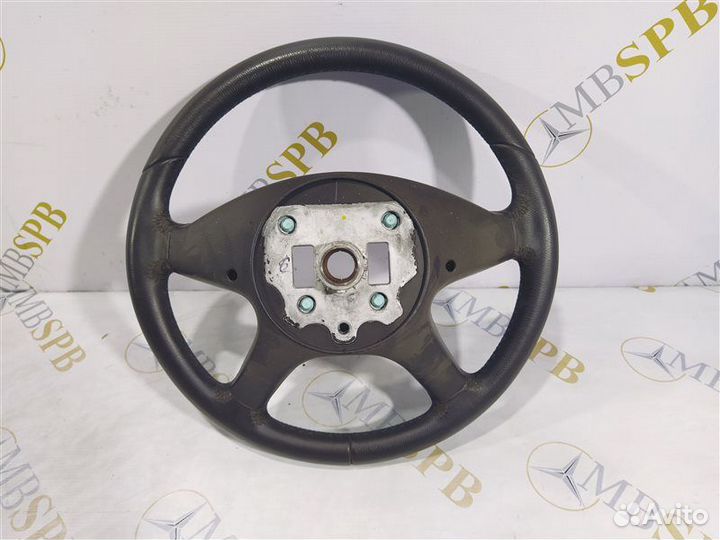 Руль Mercedes C-Class W204 M271 2009