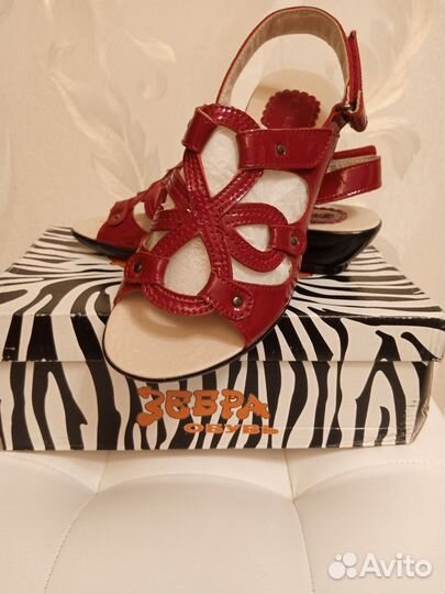 Босоножки для девочки