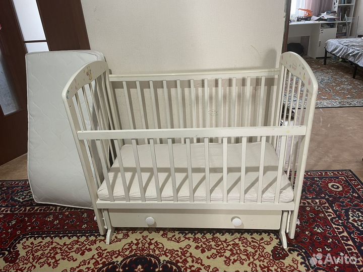 Кровать детская