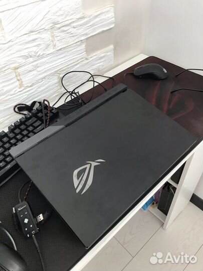 Ноутбук Asus ROG Strix scar 15 G533QR-HF054T