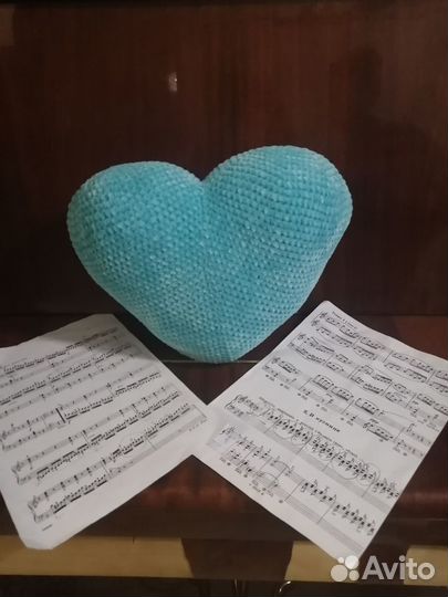 Цены разные, игрушки крючком, ручная работа