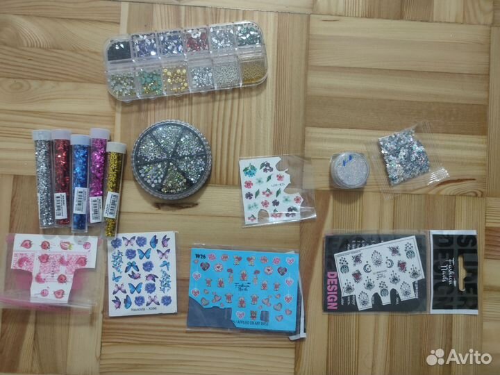 Стразы для ногтей